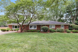 18755 Walter St, Lansing, IL 60438