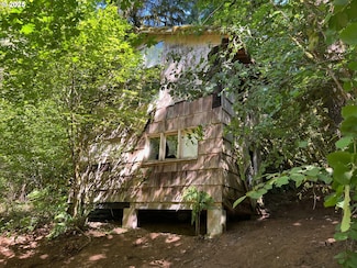 2536 SE Mannthey Rd, Corbett, OR 97019