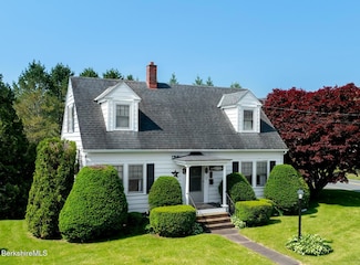 82 Maple St, Adams, MA 01220