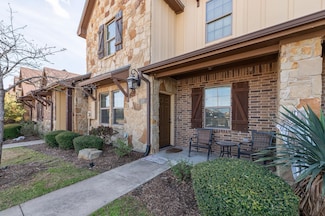 215 Capps Dr, College Station, TX 77845