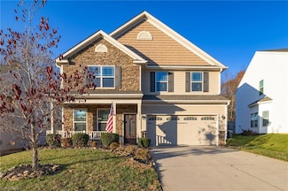 2854 Chari Park Ln, Walkertown, NC 27051