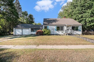 2323 Arden St SW, Wyoming, MI 49519