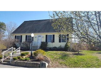11 Freemens Cir, Assonet, MA 02702