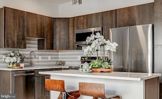 421 S Broadway Unit 407, Baltimore, MD 21231