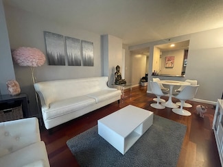10 Museum Way Unit 528, Cambridge, MA 02141