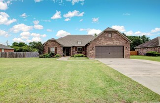 424 Oakwood Ln, Perryville, AR 72126