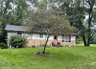 240 E 625 S, North Judson, IN 46366