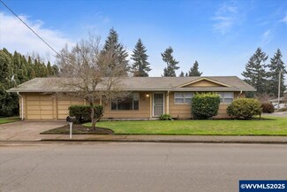 5027 Elizabeth St N, Keizer, OR 97303