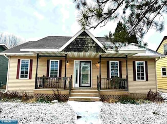 1319 13th St S, Virginia, MN 55792