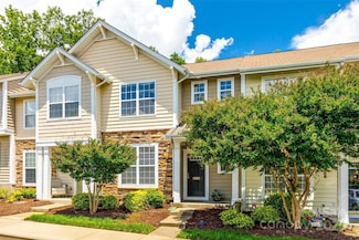 975 Copperstone Ln, Fort Mill, SC 29708
