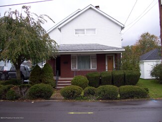 315 Gravity St, Peckville, PA 18452
