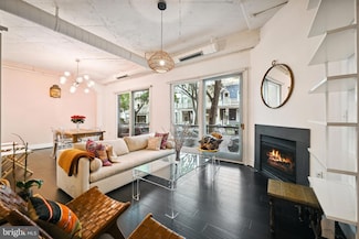 1700 Kalorama Rd NW Unit 207, Washington, DC 20009