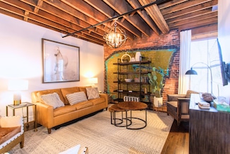 610 21st Ave N Unit 305, Nashville, TN 37203