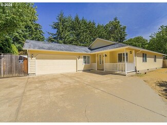 3373 Paula Ct, Eugene, OR 97404