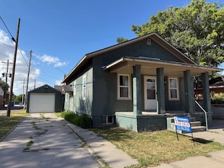 108 W 8th St, Scott City, KS 67871