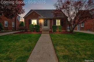 3164 Willow St, Dearborn, MI 48124