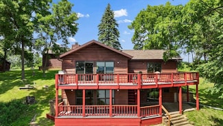 15 Scenic Point Dr, de Soto, WI 54624