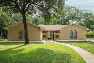 1800 Westridge St, Denton, TX 76205