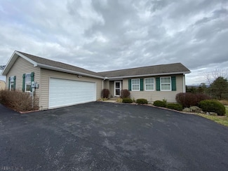 134 Yuri Dr, Bedford, PA 15522