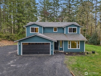 1567 E Grapeview Loop Rd, Grapeview, WA 98546