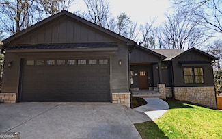 2078 Lyle Ave, Atlanta, GA 30337