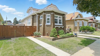 1836 Cuyler Ave, Berwyn, IL 60402