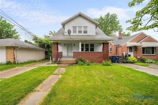 3523 Elm St, Toledo, OH 43608