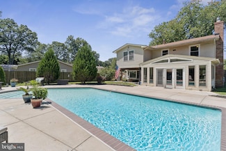 1711 Elkridge Ct, Crofton, MD 21114