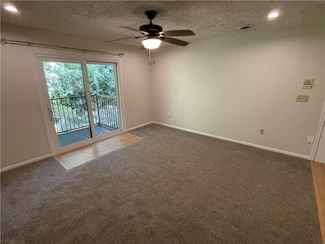 300 Gilkeson Rd Unit C7, Pittsburgh, PA 15228