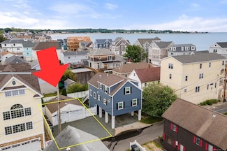 11 Hanover St, Milford, CT 06460