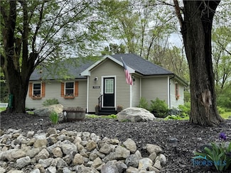 7005 Coder Rd, Maumee, OH 43537