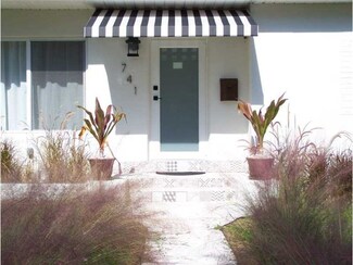 741 NE 144th St, North Miami, FL 33161