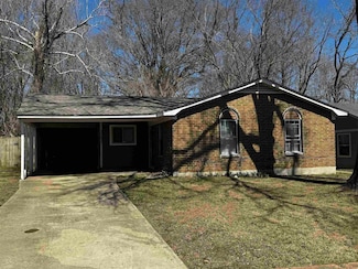 3292 Sandy Springs Dr, Memphis, TN 38128