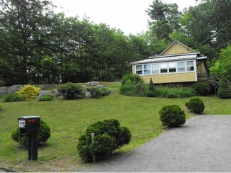 11 Cottage St, Hinsdale, NH 03451