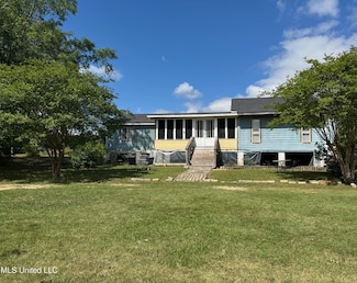 9011 William Rd, Pass Christian, MS 39571