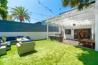 1742 Dixon St, Redondo Beach, CA 90278