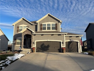 18526 W 194th Terrace, Spring Hill, KS 66083