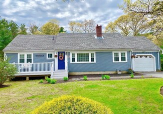 57 Anchor Ln, Cotuit, MA 02635