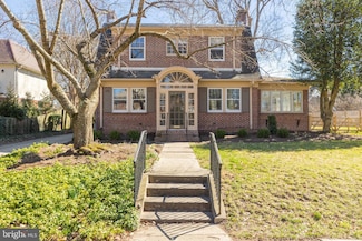 732 Nottingham Rd, Wilmington, DE 19805