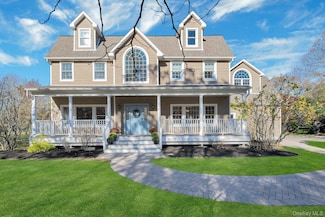 145 Baldwin Place, Cutchogue, NY 11935