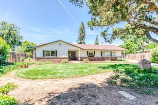 5669 N Arthur Ave, Fresno, CA 93711