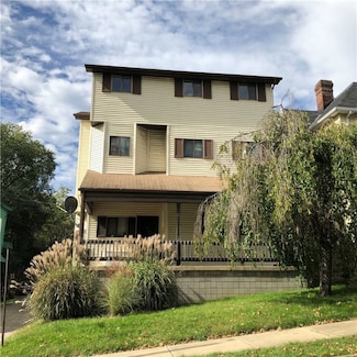 17 N Wade Ave, Washington, PA 15301