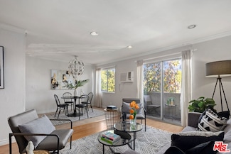 1351 N Orange Dr Unit 201, Los Angeles, CA 90028