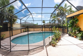 2573 SW Savona Blvd, Port Saint Lucie, FL 34953
