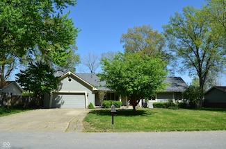 931 Beech Dr, Greenwood, IN 46142