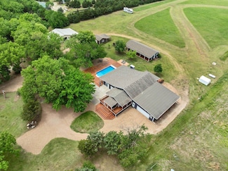 8139 SW Tawakoni Rd, Augusta, KS 67010