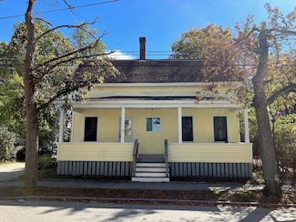 37 Thorndike St, Concord, NH 03301