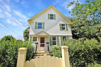 25 Annandale Rd, Newport, RI 02840