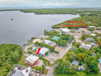 360 Sound Dr, Key Largo, FL 33037