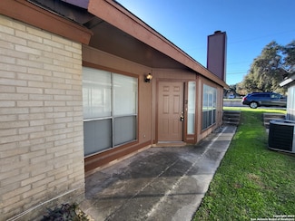 8419 Cranberry Hill Unit 2, San Antonio, TX 78254